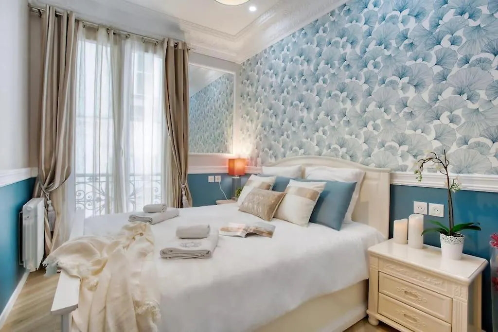 Apartment Elegant 120M2 3Ch Quartier Romantique Centre Ville Paris